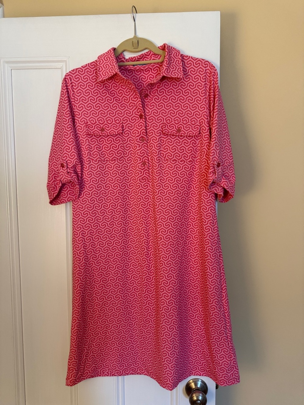 J. McLaughlin Pink and Coral Geometric Dress